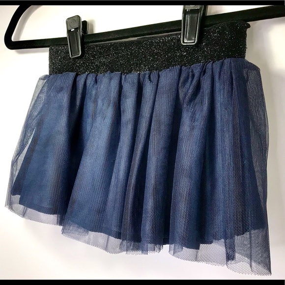 Navy Blue Tulle Skirt with black sparkly elastic waistband in size 3T. - Picture 4 of 4